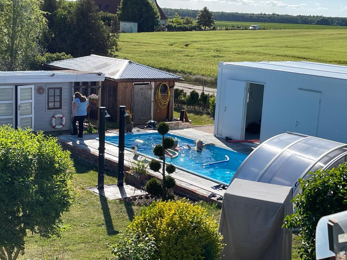 Urlaub Nahe Der Peene Naehe Der Ostsee Rustow Bagian luar foto